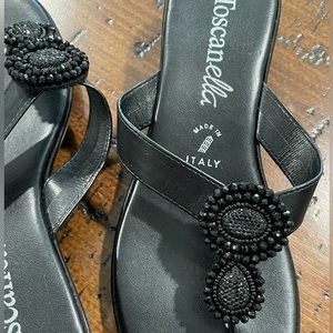 Toscan Ella Women’s Shoes SZ 6 Black Beaded Slip Ons Italy